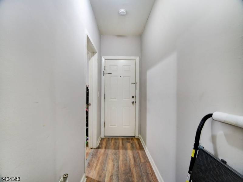 Jersey City, NJ 07304,68 Lexington Ave