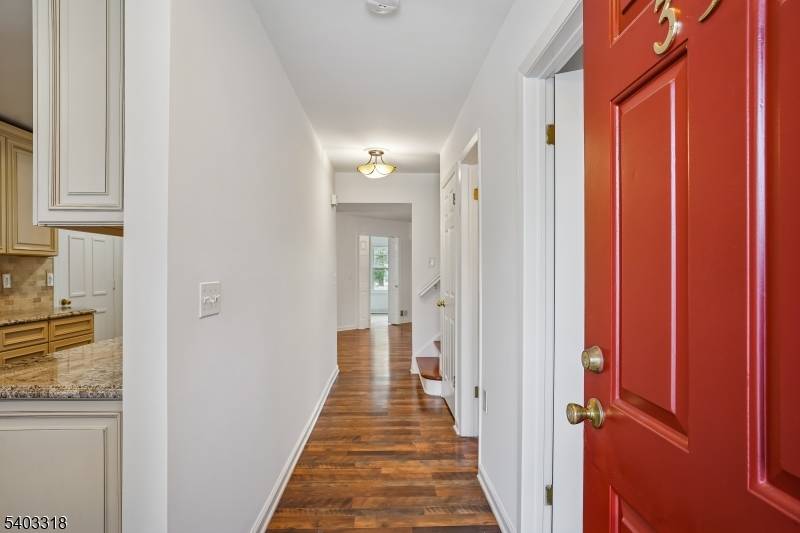 Marlboro Twp., NJ 07726,392 Bayberry Ct