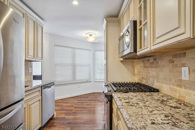 Marlboro Twp., NJ 07726,392 Bayberry Ct