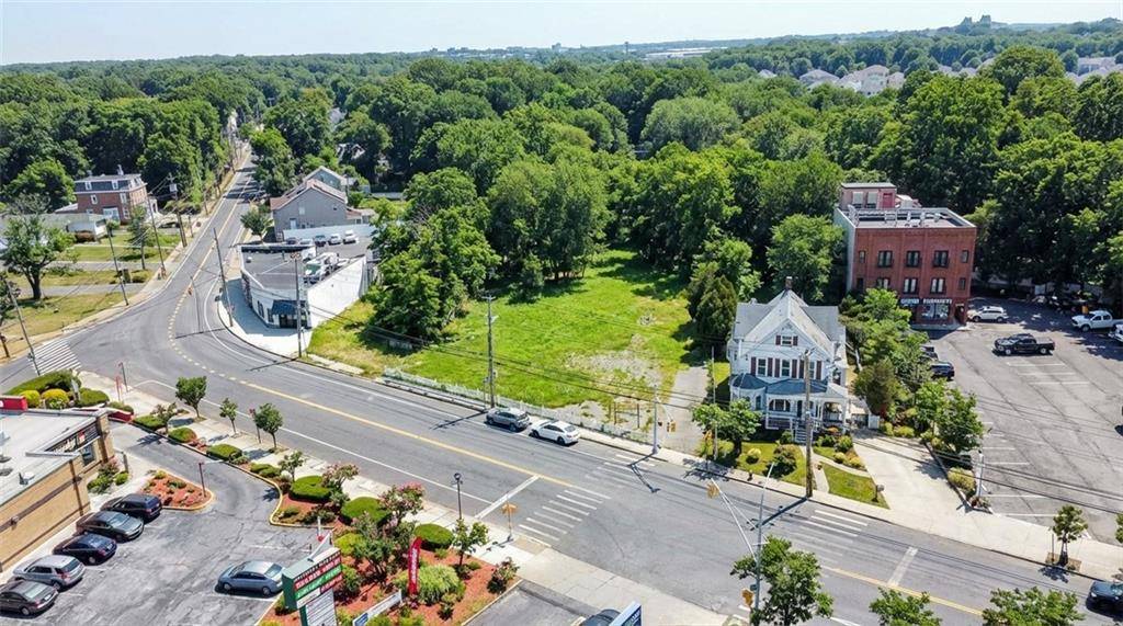 Staten  Island, NY 10309,6401-6407 Amboy RD