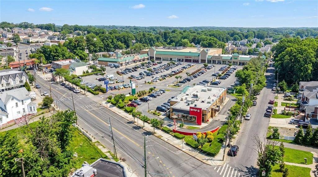 Staten  Island, NY 10309,6401-6407 Amboy RD