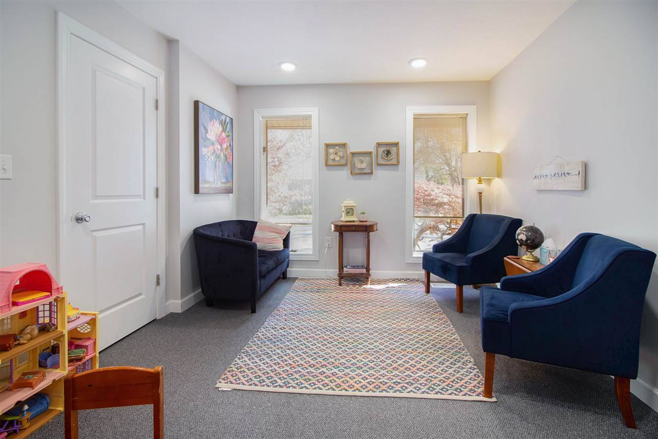 Jackson, MI 49203,2652 Spring Arbor RD