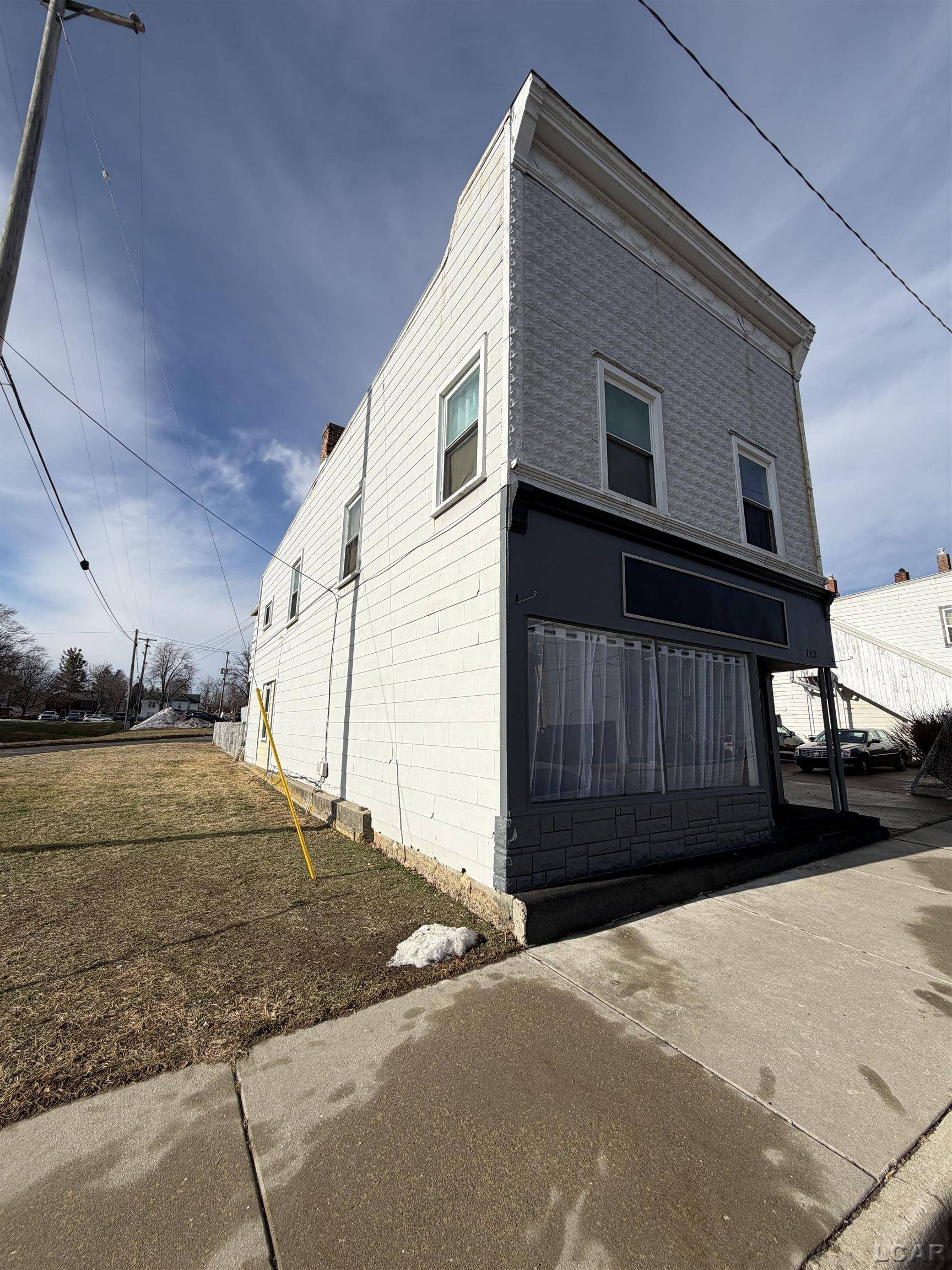 112 S Church ST, Hudson, MI 49247