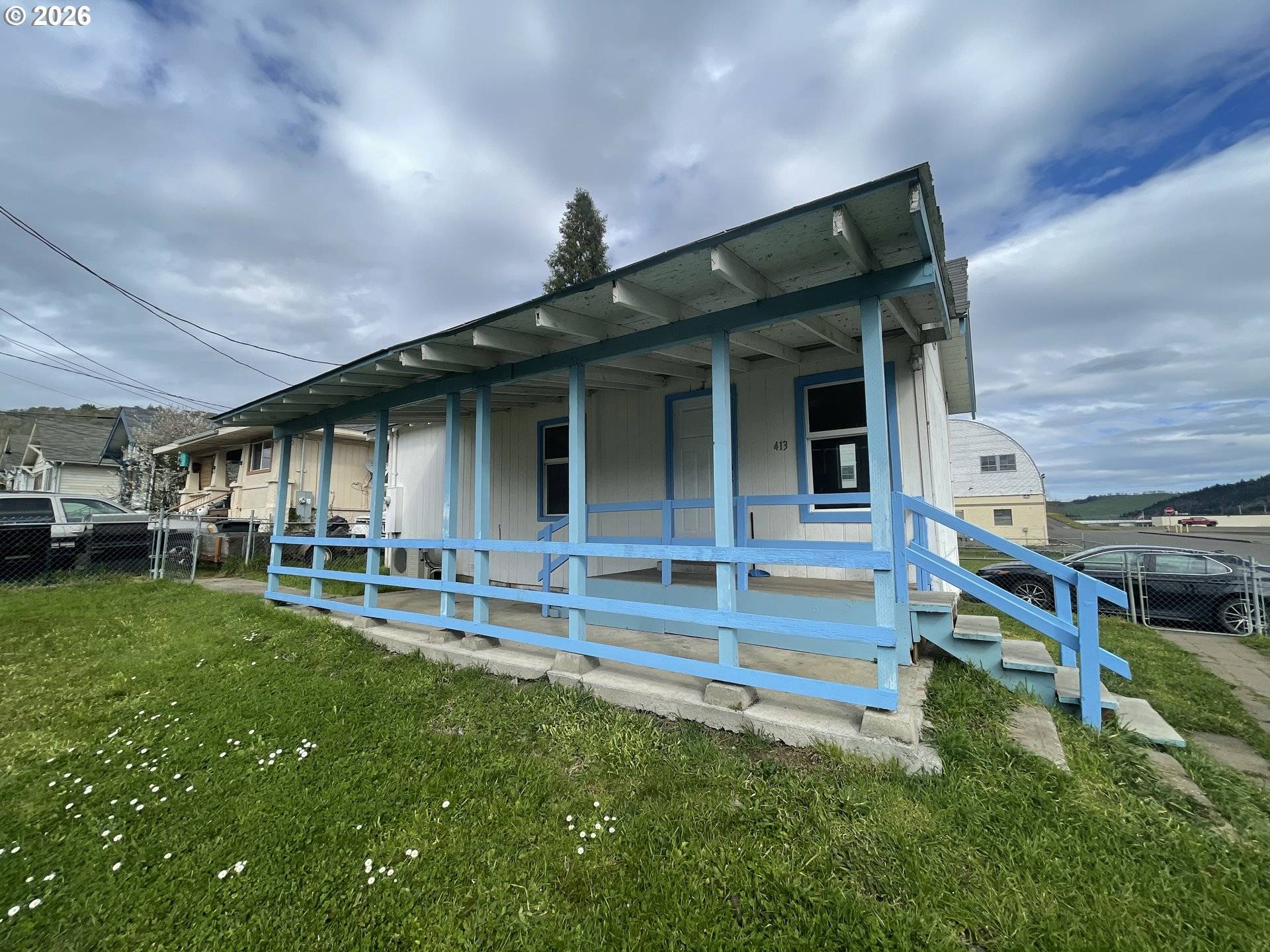 Roseburg, OR 97470,413 NE BOSTON ST