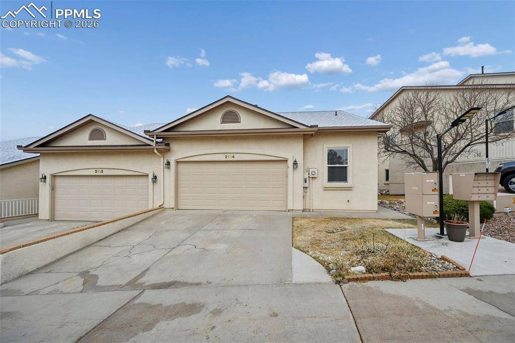 Colorado Springs, CO 80920,2114 Summerset DR