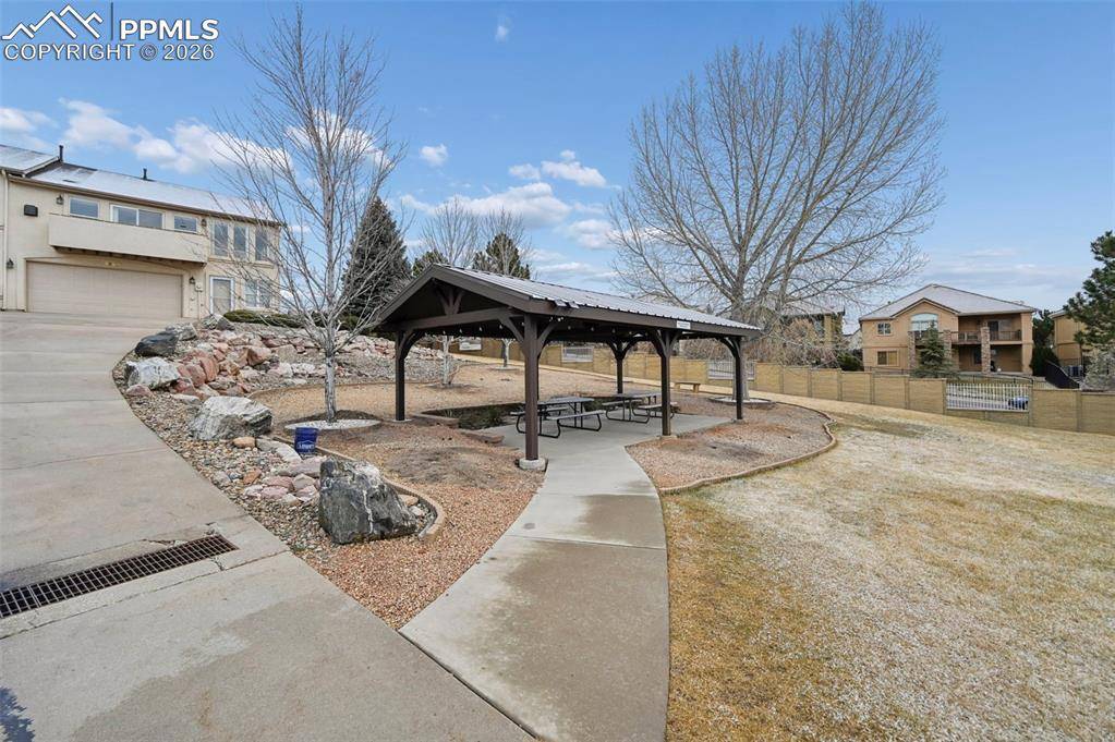 Colorado Springs, CO 80920,2114 Summerset DR