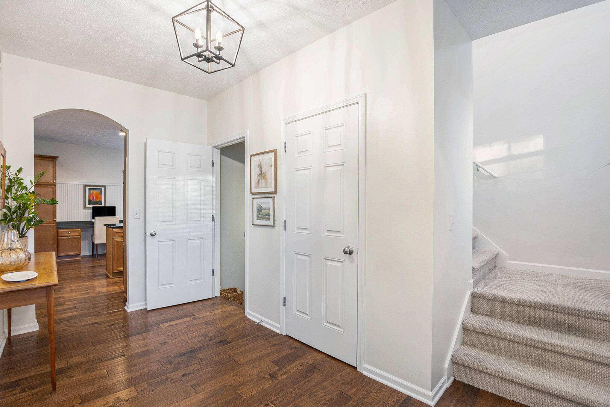 Holland, MI 49423,1048 Graystone RD