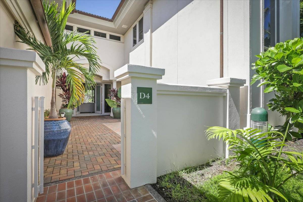 Kamuela, HI 96743,68-1375 PAUOA RD #D4