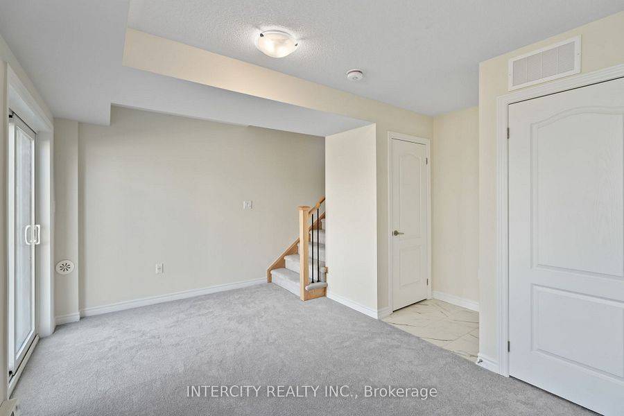 Clarington, ON L1E 0G9,127 Senay CIR