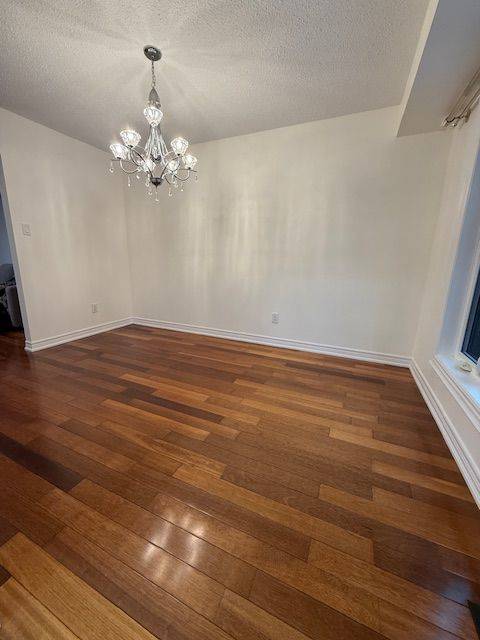 Toronto E07, ON M1V 2E1,28 Moorehouse DR