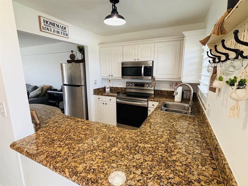 Deerfield Beach, FL 33441,1511 SE 15th Ct #403