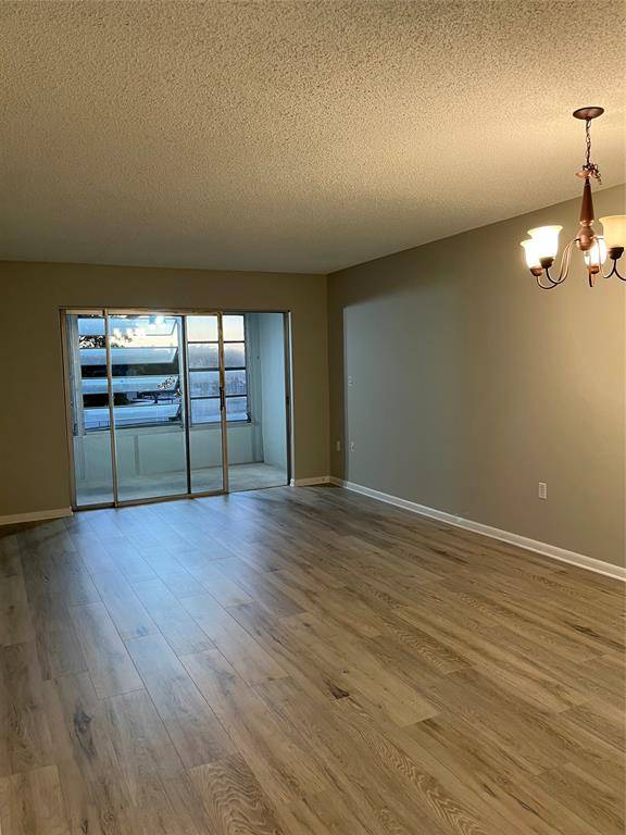 Sunrise, FL 33322,8100 Sunrise Lakes Blvd #307