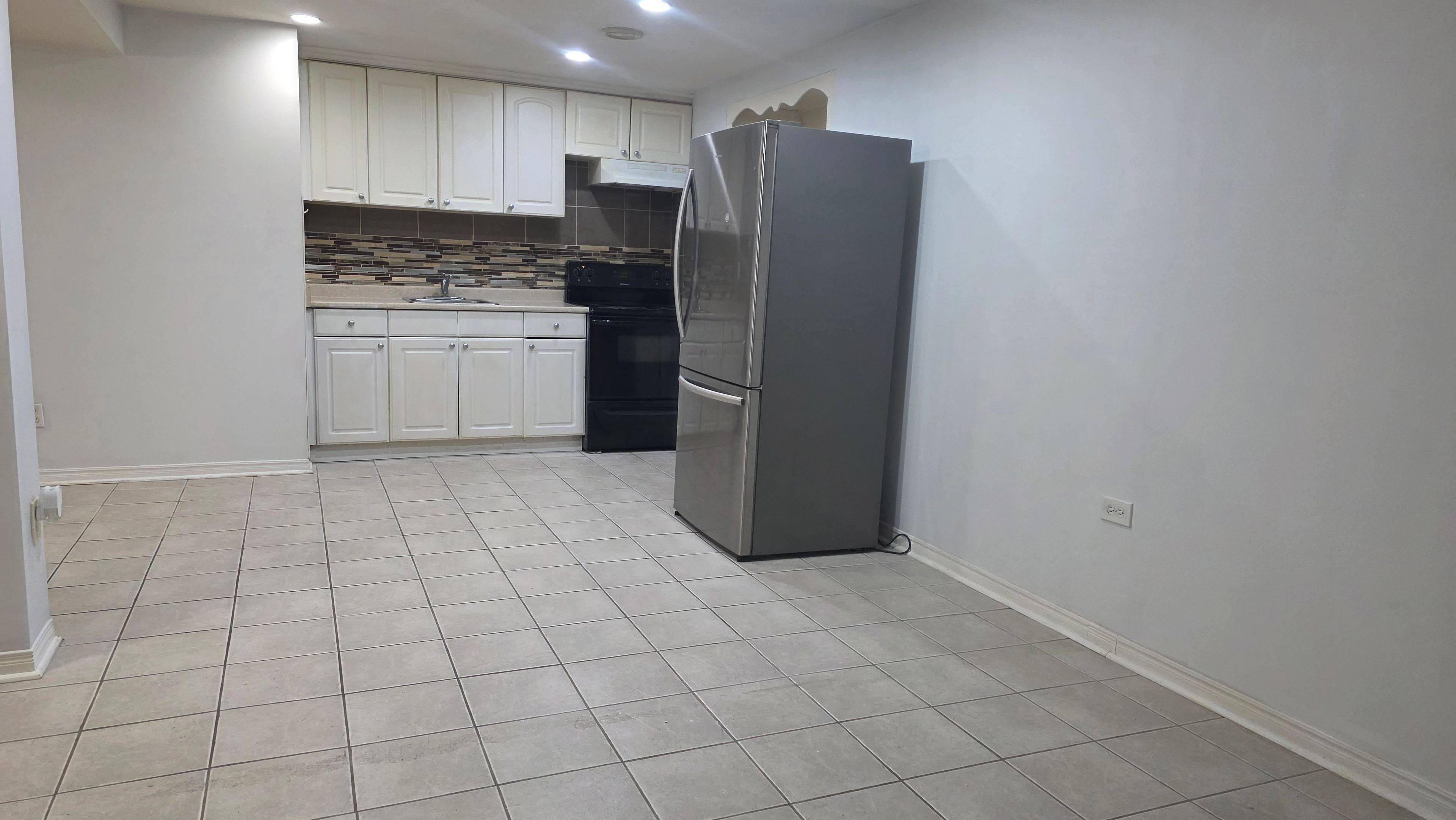 Whitchurch-stouffville, ON L4A 5C9,10 Alderwood ST #(Bsmt)