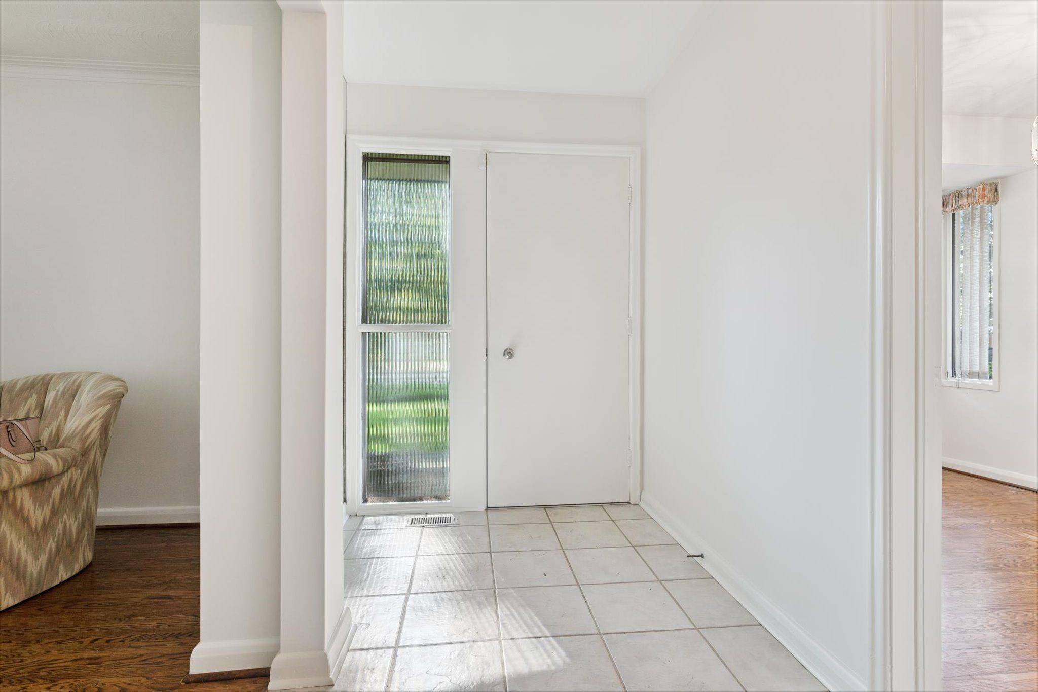 Oakville, ON L6J 2L2,1095 Linbrook RD