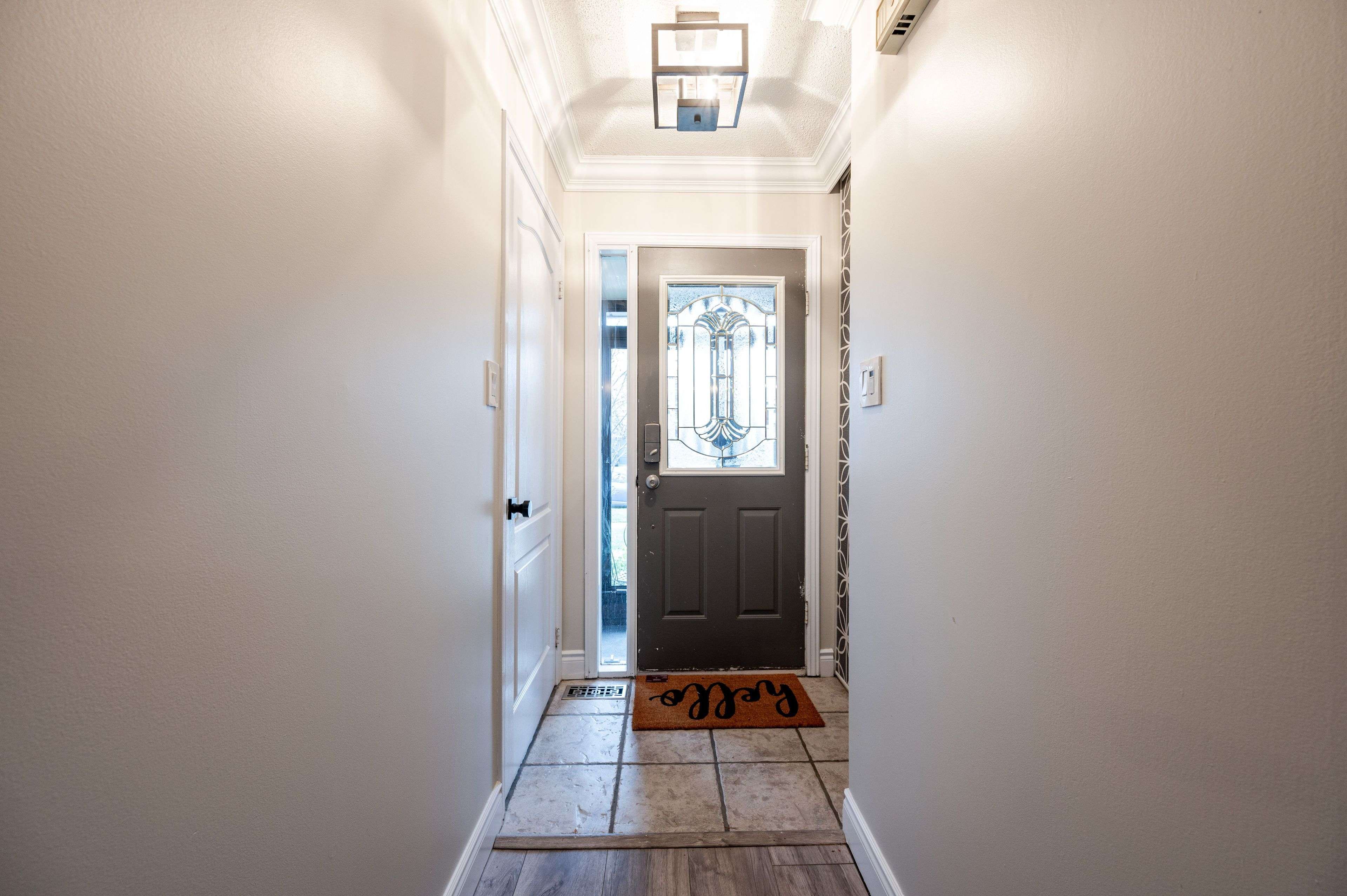 Mississauga, ON L5N 6G5,3376 Nighthawk TRL