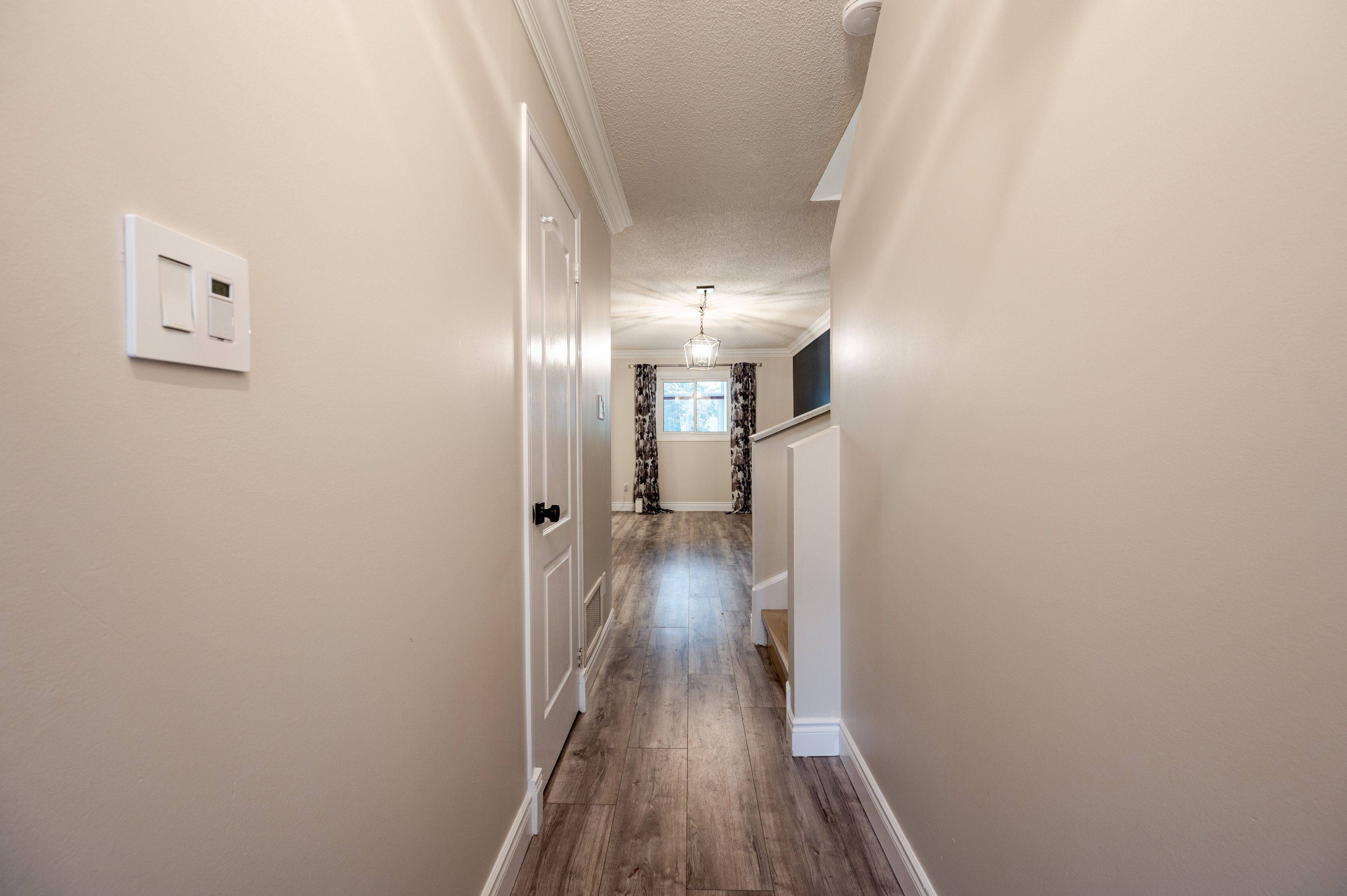 Mississauga, ON L5N 6G5,3376 Nighthawk TRL