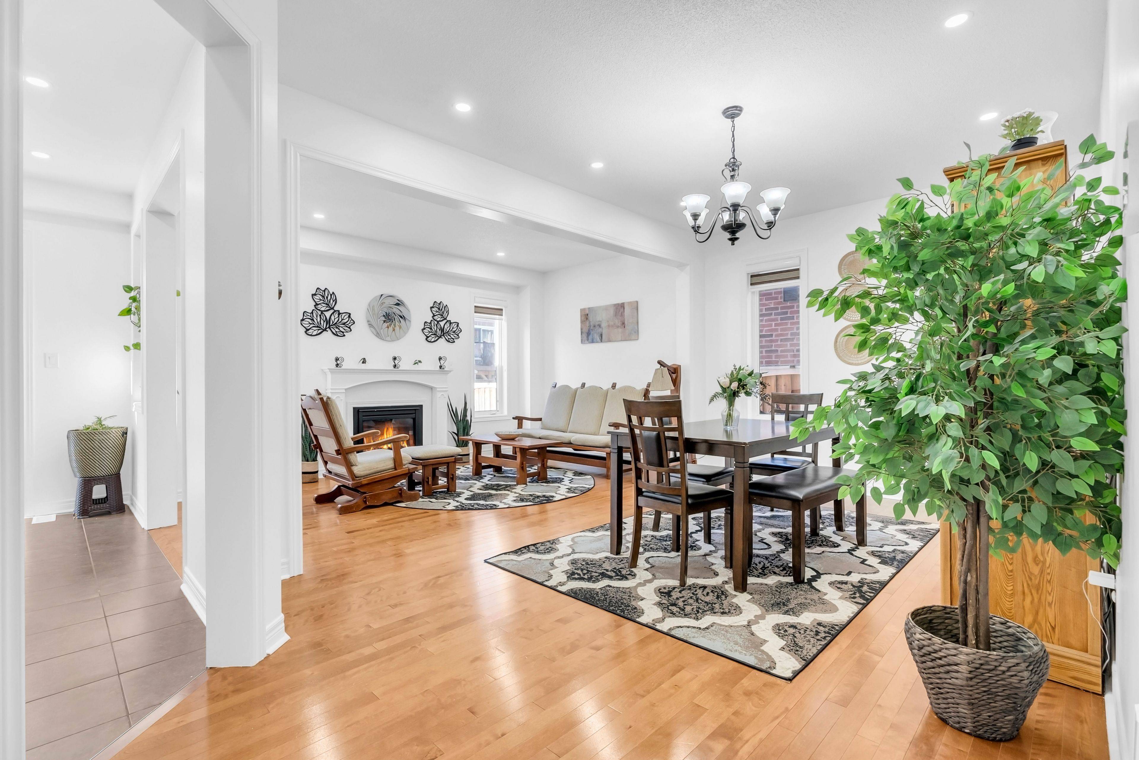 Brampton, ON L6Y 2X6,146 George Robinson DR