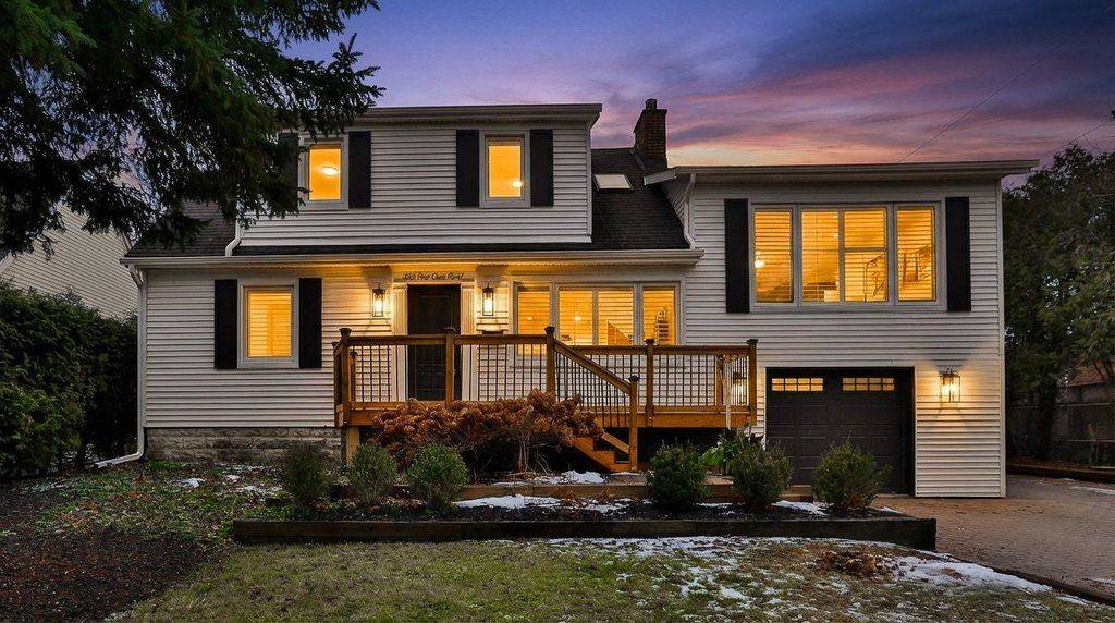 Burlington, ON L7N 1W2,282 Pine Cove RD