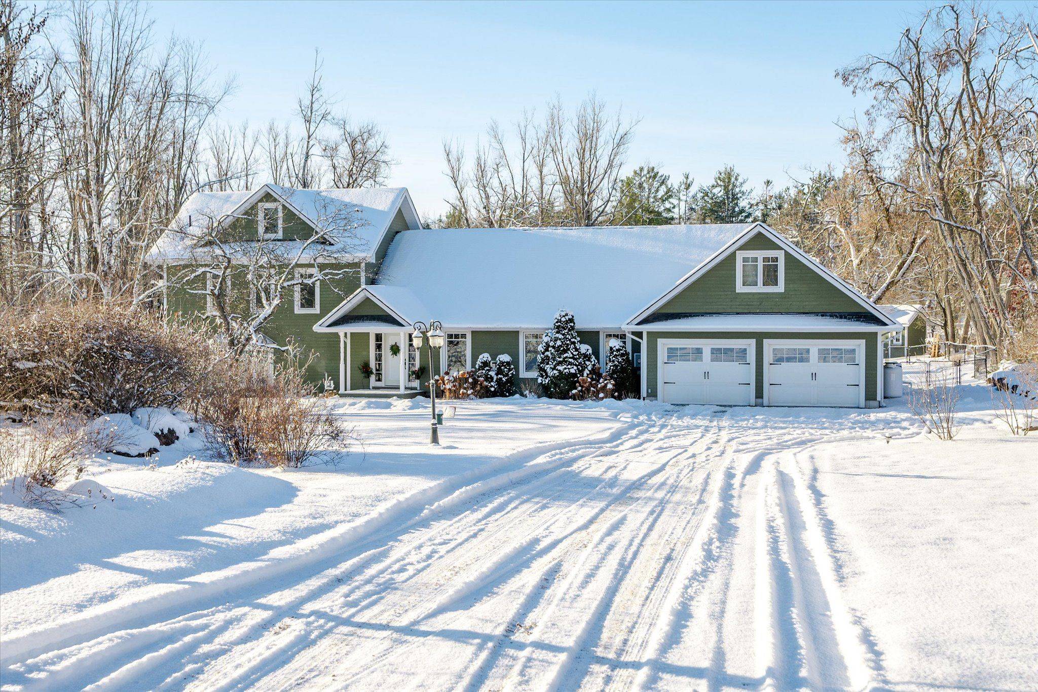 Trent Lakes, ON K0L 1J0,1898 Lakehurst RD