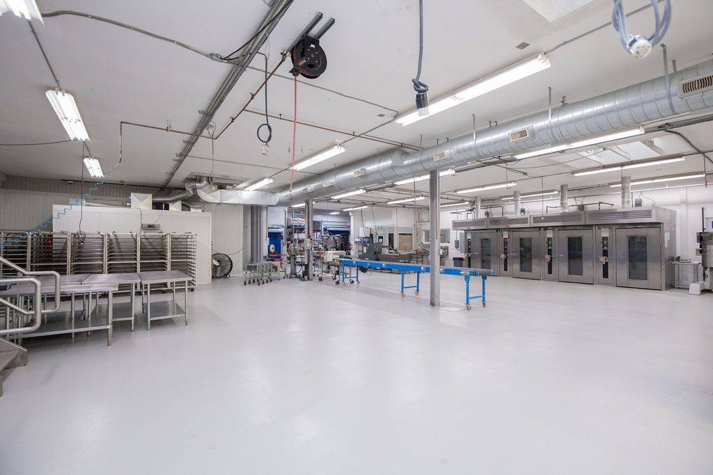 Hamilton, ON L8W 2E3,190 Hempstead DR