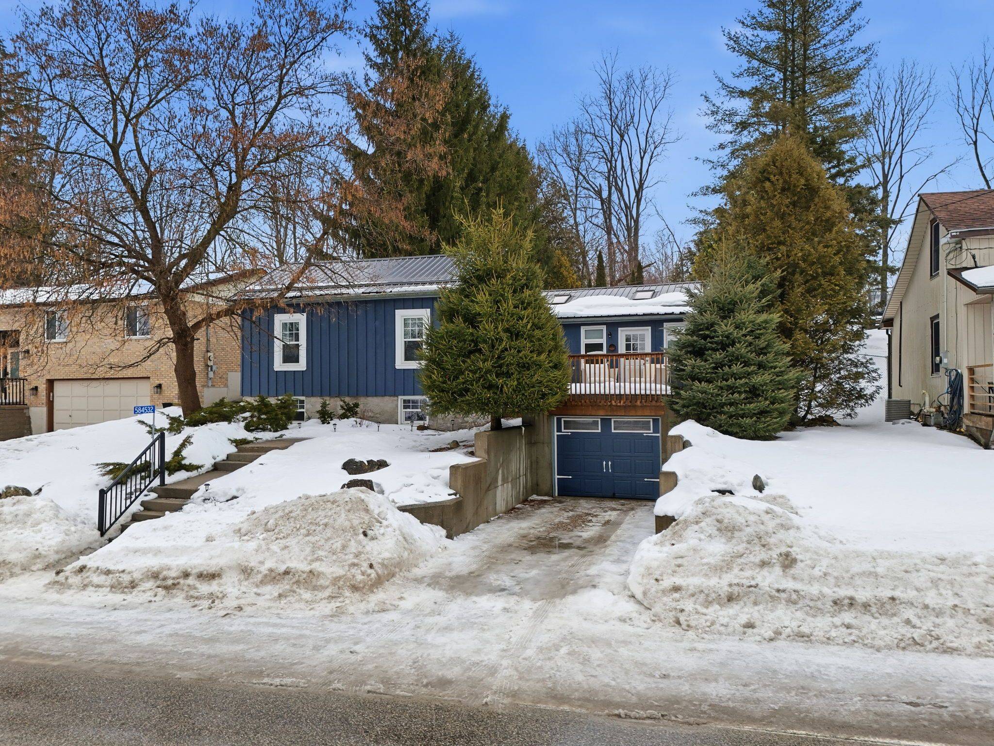 South-west Oxford, ON N0J 1A0,584532 BEACHVILLE RD