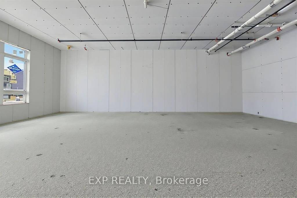 Orleans - Cumberland And Area, ON K4A 0M7,3600 Brian Coburn BLVD #2104