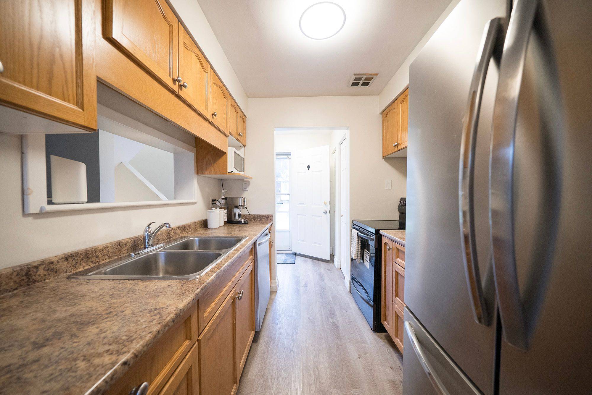 Brantford, ON N3S 5B2,273 Elgin ST #41