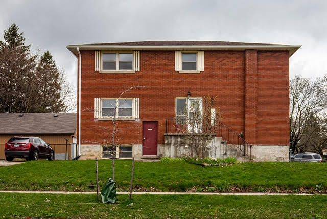 Kitchener, ON N2M 2J7,7 Balmoral DR