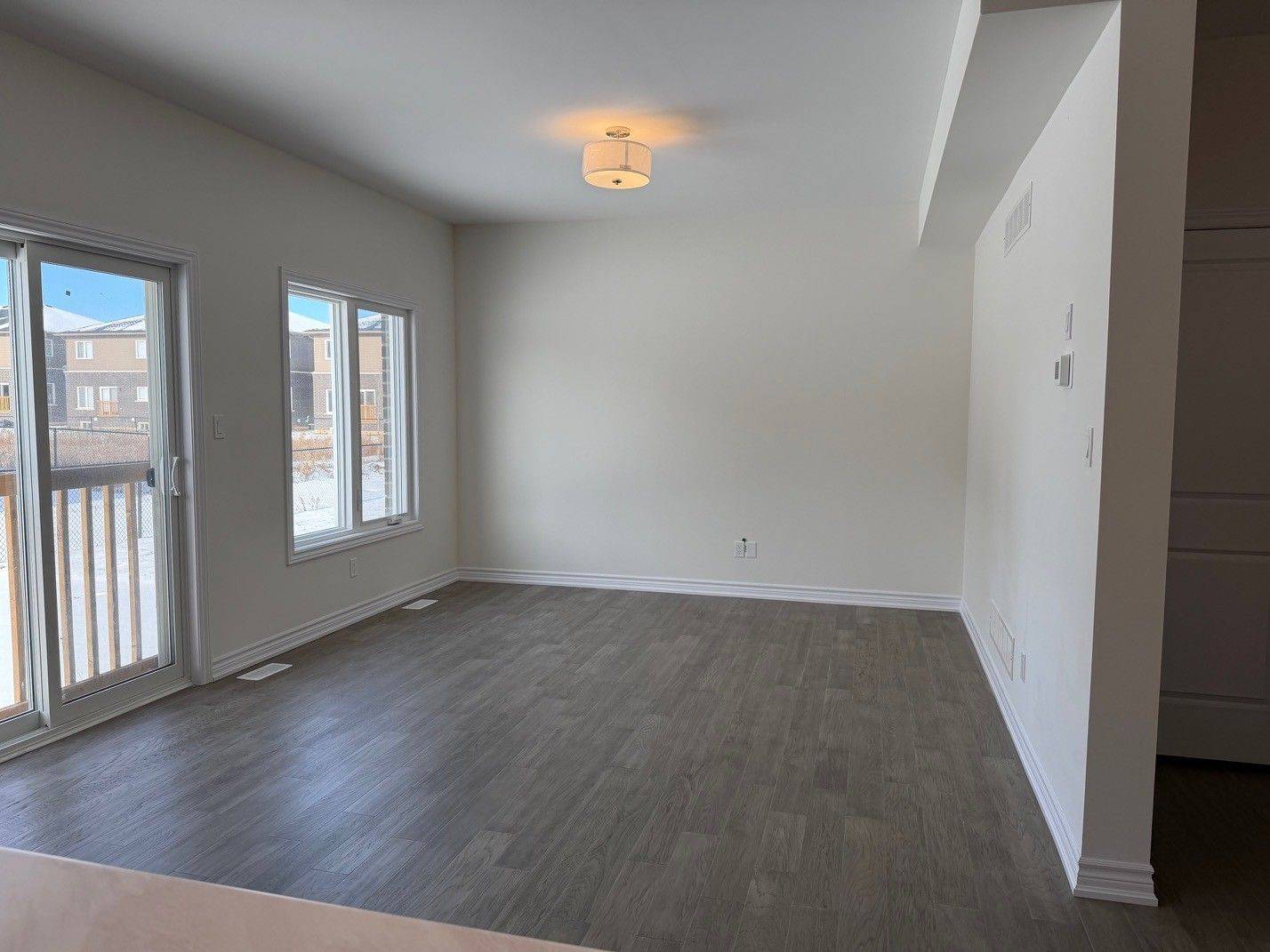 Fort Erie, ON L0S 1N0,203 WELLS AVE