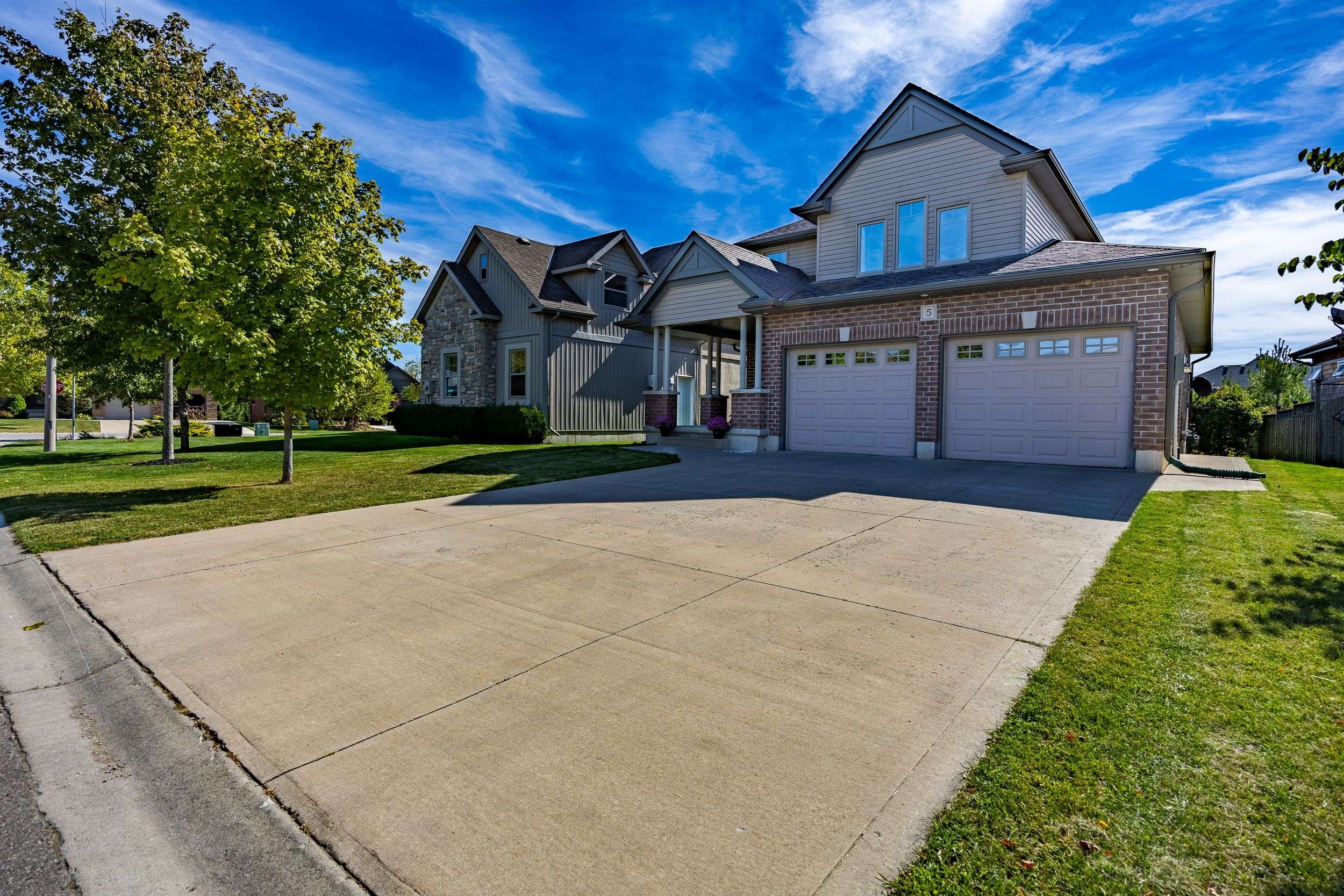 Norfolk, ON N0E 1M0,5 Wood Duck WAY