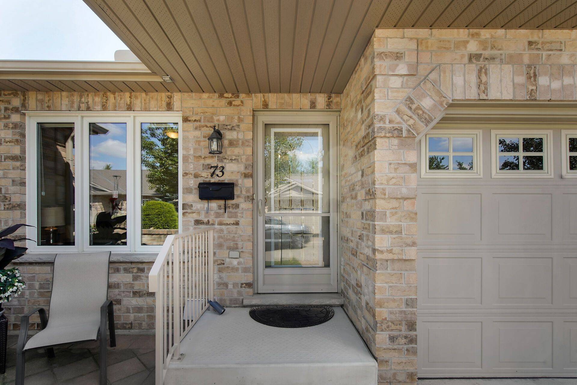 London North, ON N6H 0A2,869 Whetherfield ST #73