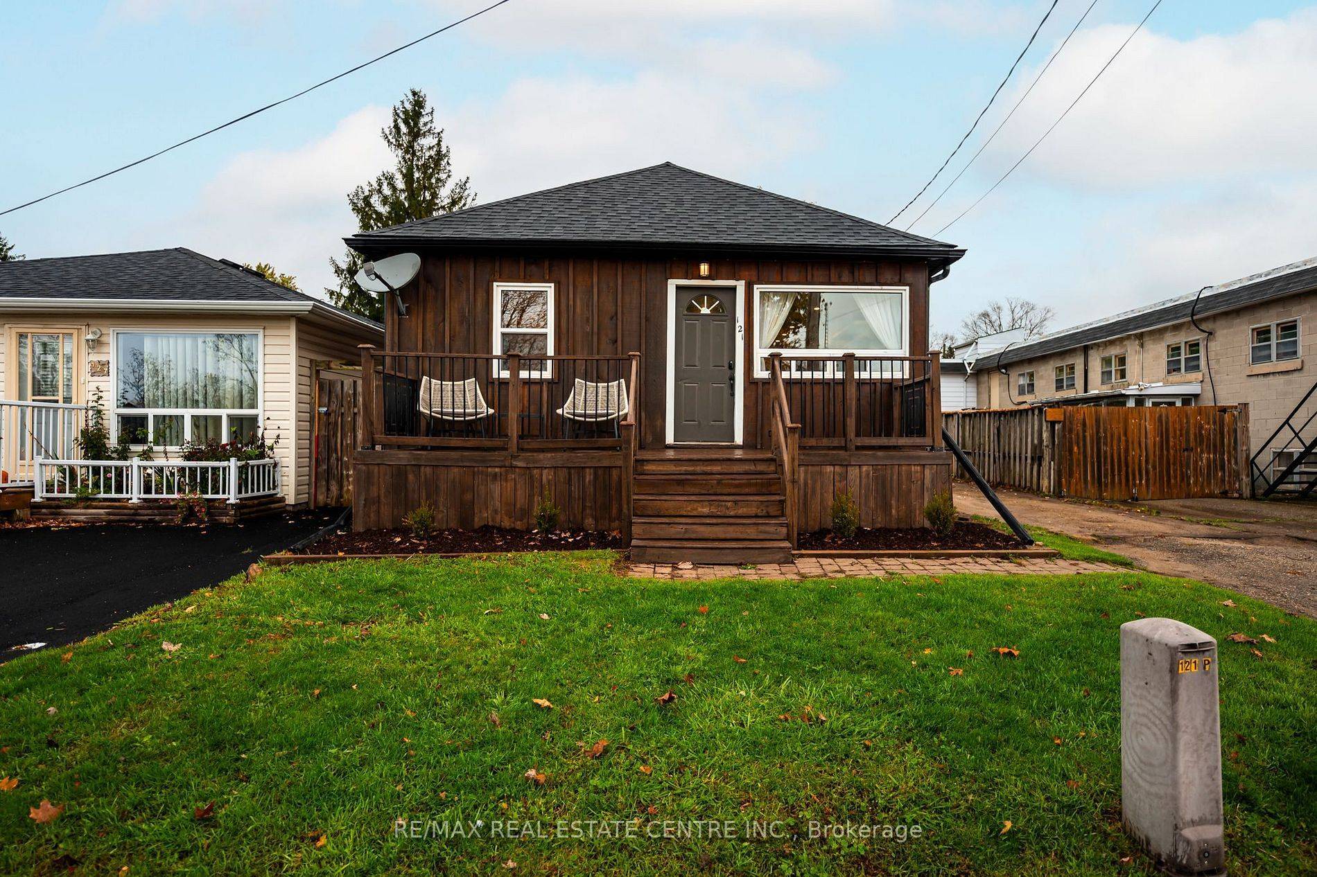 Southgate, ON N0C 1B0,121 Proton ST N