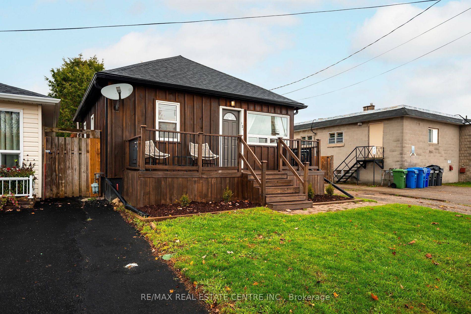 Southgate, ON N0C 1B0,121 Proton ST N