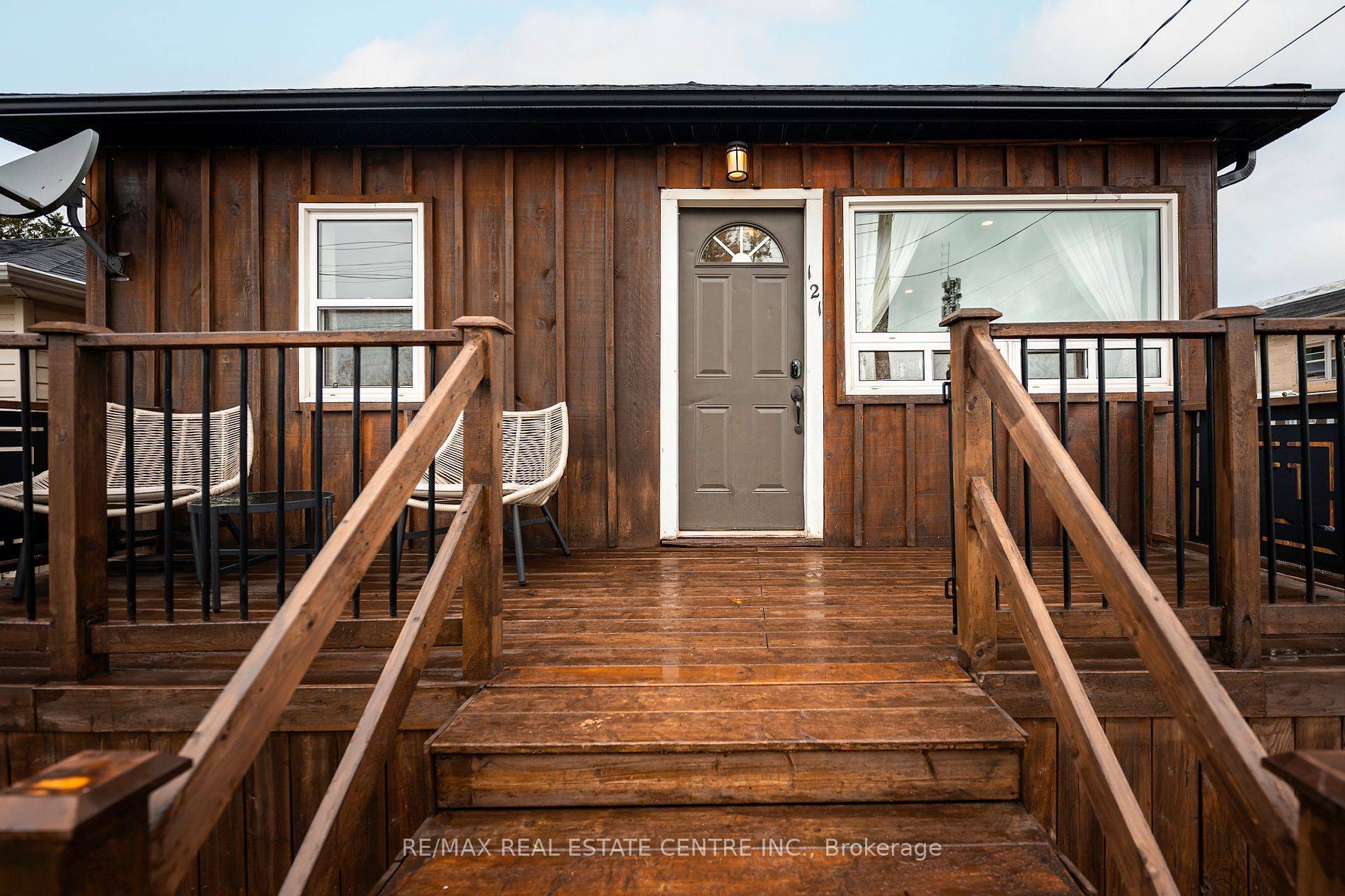 Southgate, ON N0C 1B0,121 Proton ST N