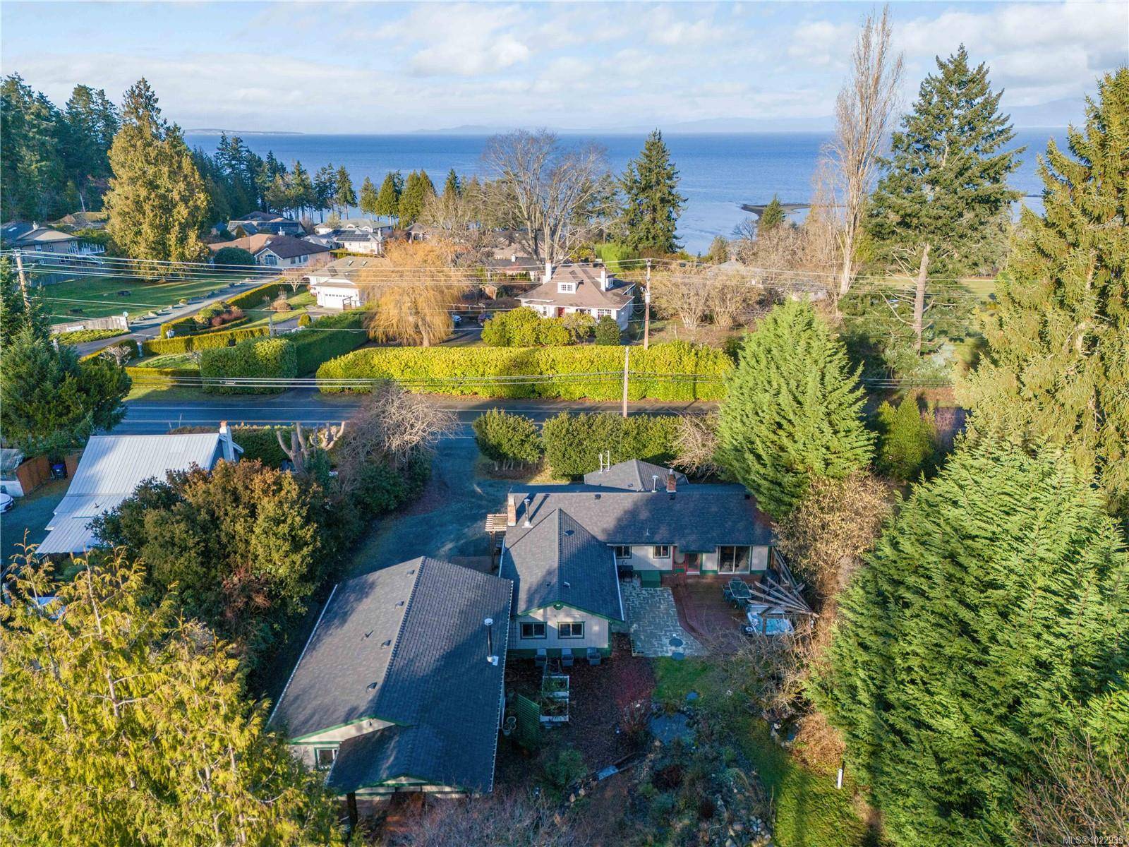 Qualicum Beach, BC V9K 2G9,3872 Island Hwy W