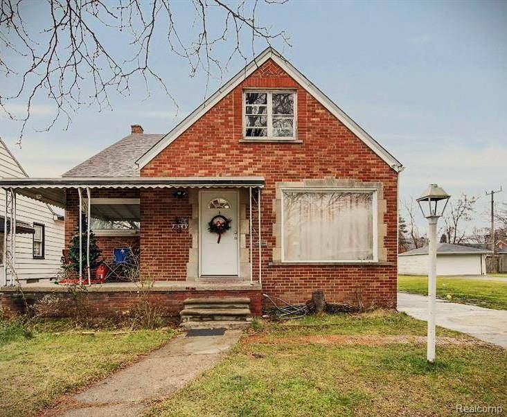 Detroit, MI 48228,7349 Warwick ST