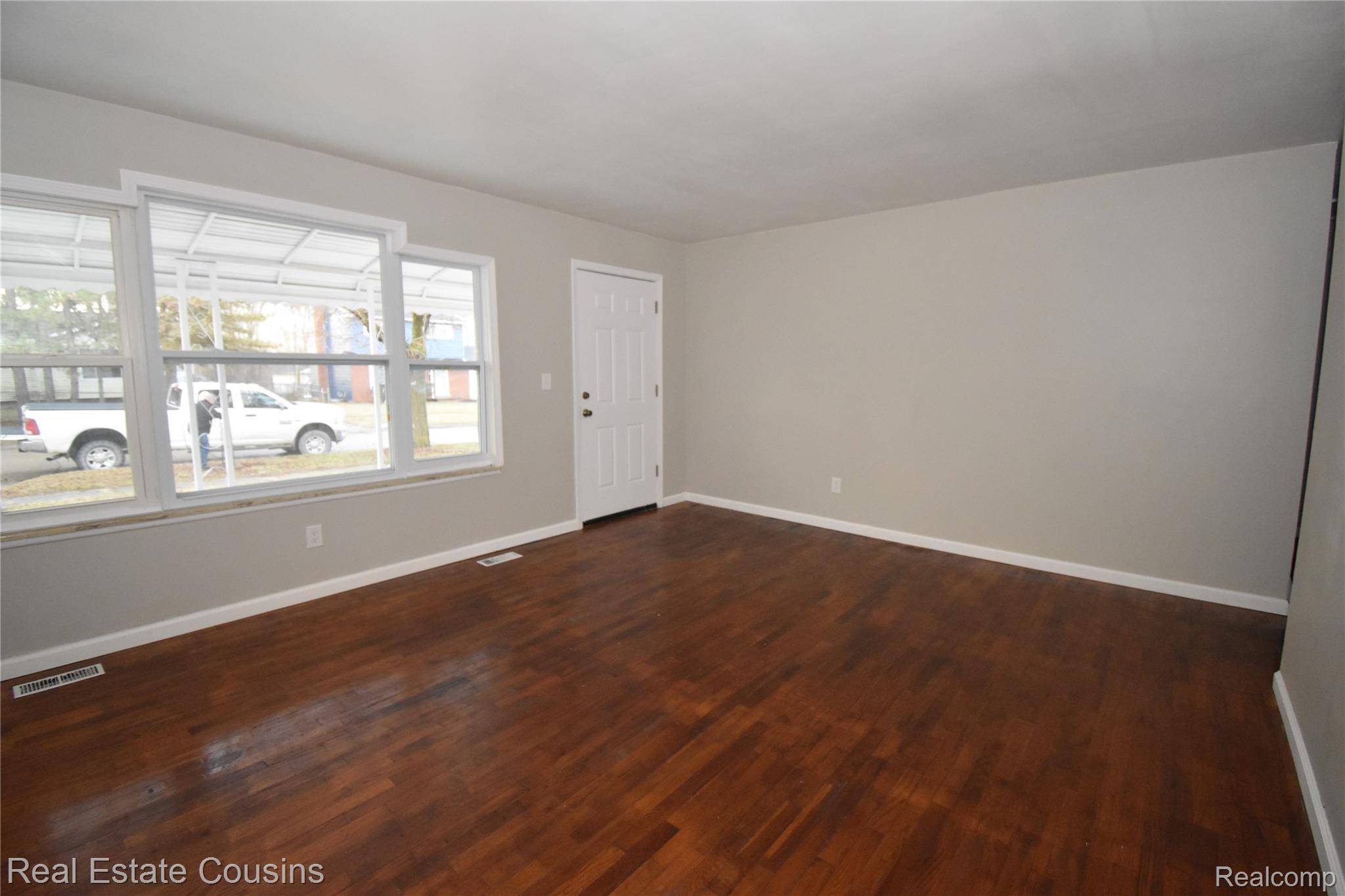 Flint, MI 48506,2919 Hampstead DR