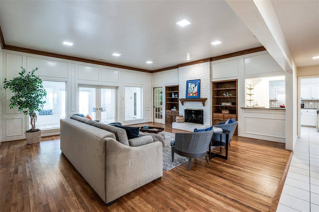 Dallas, TX 75248,6315 Brook Lake Drive