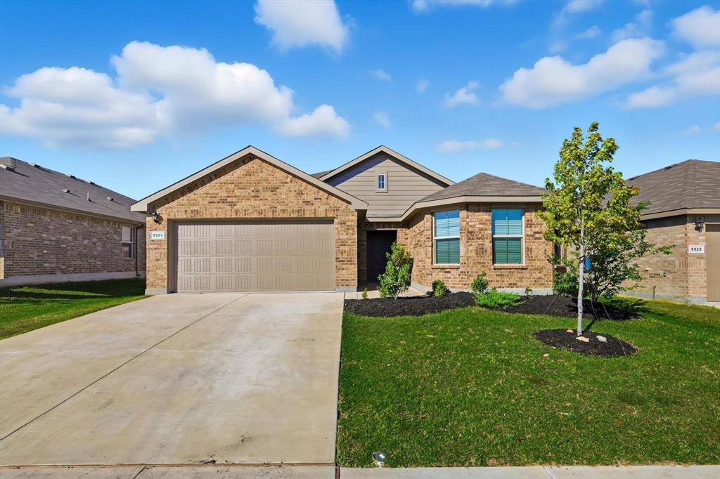 Fort Worth, TX 76131,9521 Golden Summit Drive