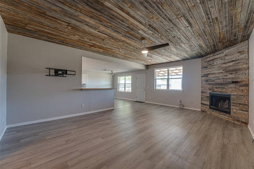 Lowry Crossing, TX 75069,2115 The Crossings Drive