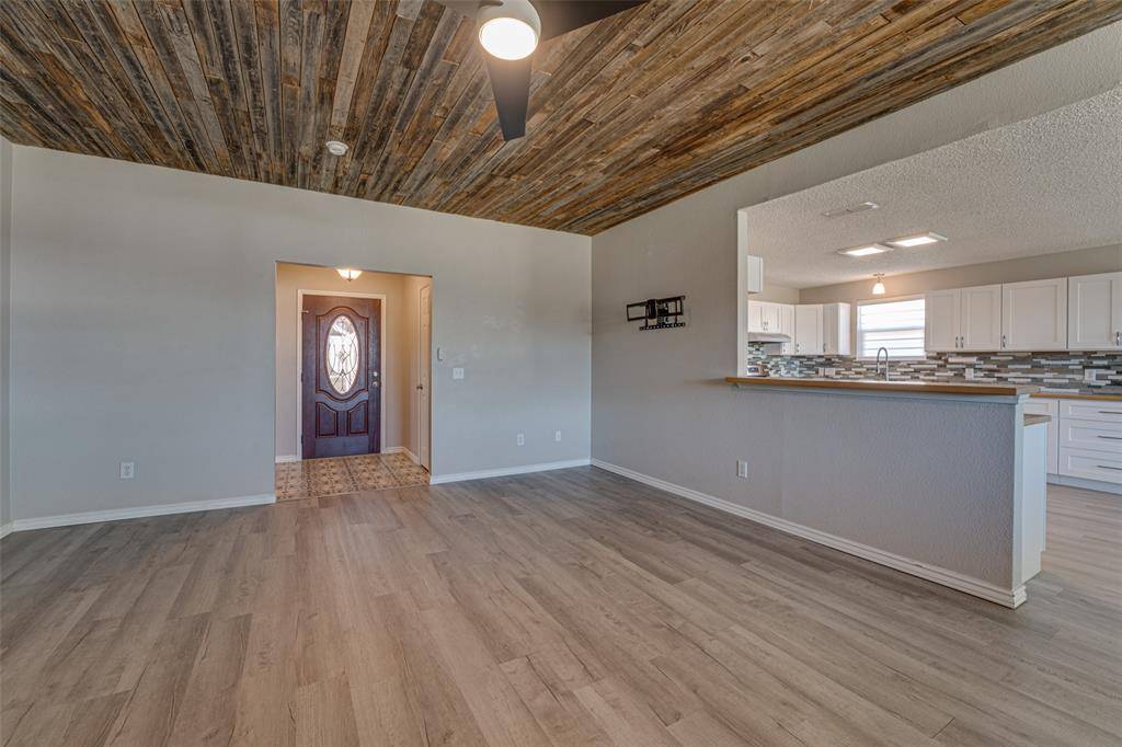 Lowry Crossing, TX 75069,2115 The Crossings Drive