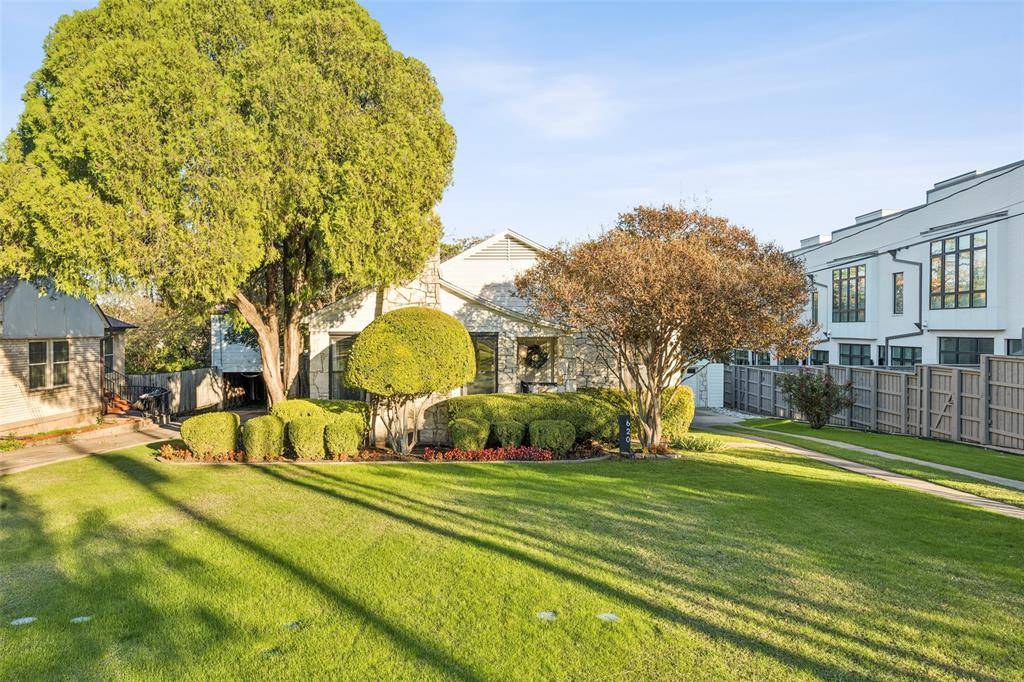 Dallas, TX 75208,620 N Oak Cliff Boulevard