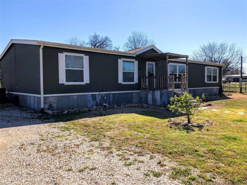 Graford, TX 76449,204 W Eaton Avenue
