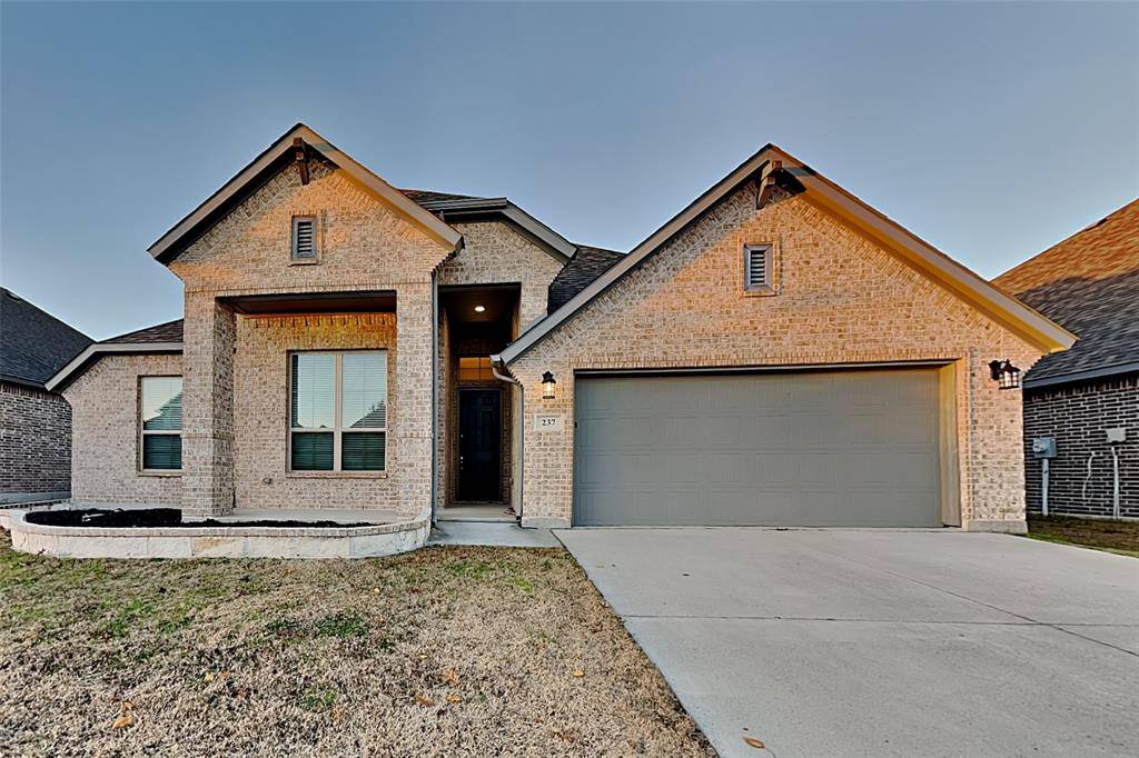 Forney, TX 75126,237 Giddings Trail