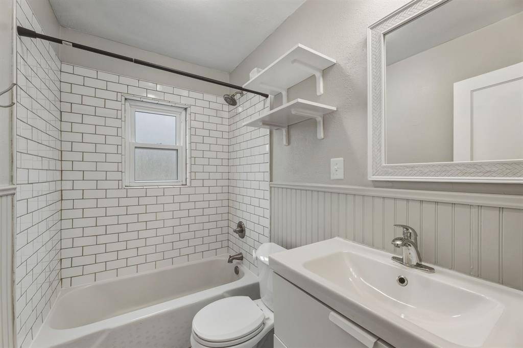 Carrollton, TX 75006,1808 Random Road