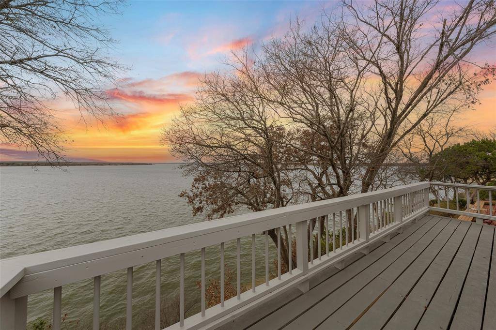 Whitney, TX 76692,107 Private Road 132