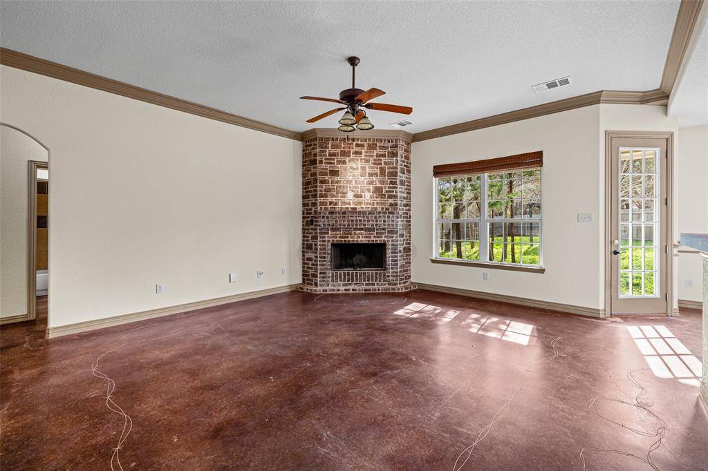 Granbury, TX 76048,2914 San Gabriel Drive