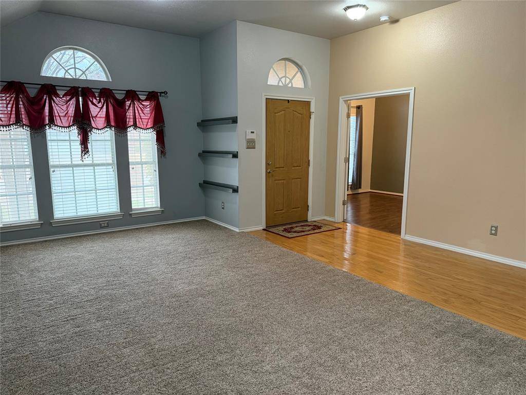 Fort Worth, TX 76244,8617 Shadow Trace Drive