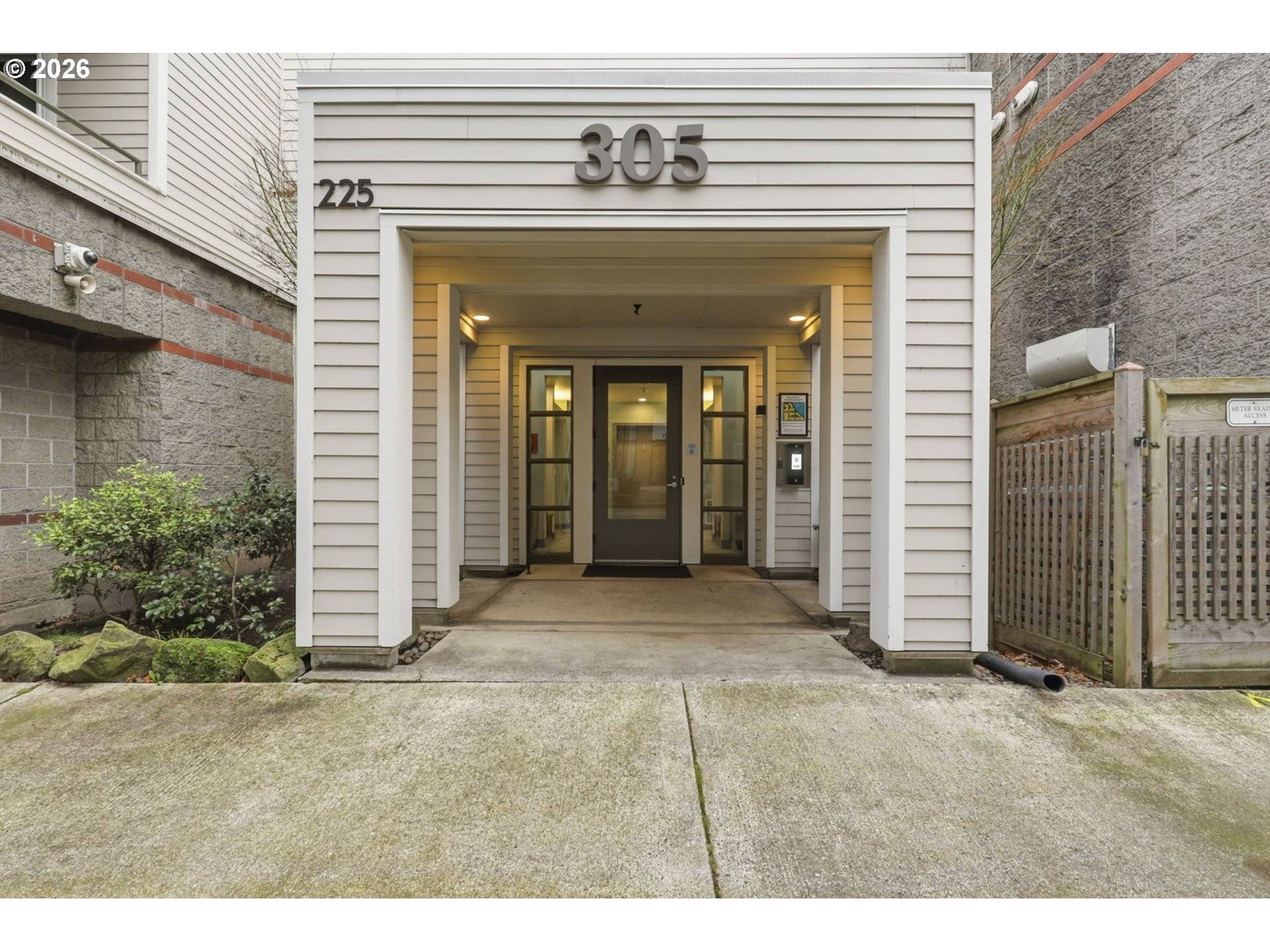 Portland, OR 97201,305 S MONTGOMERY ST #406