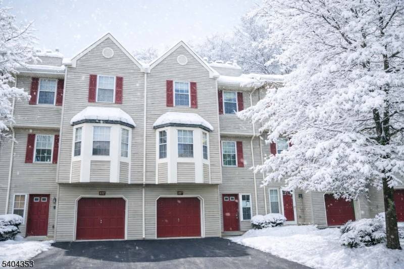 Washington Twp., NJ 07882,127 Pinehurst Dr